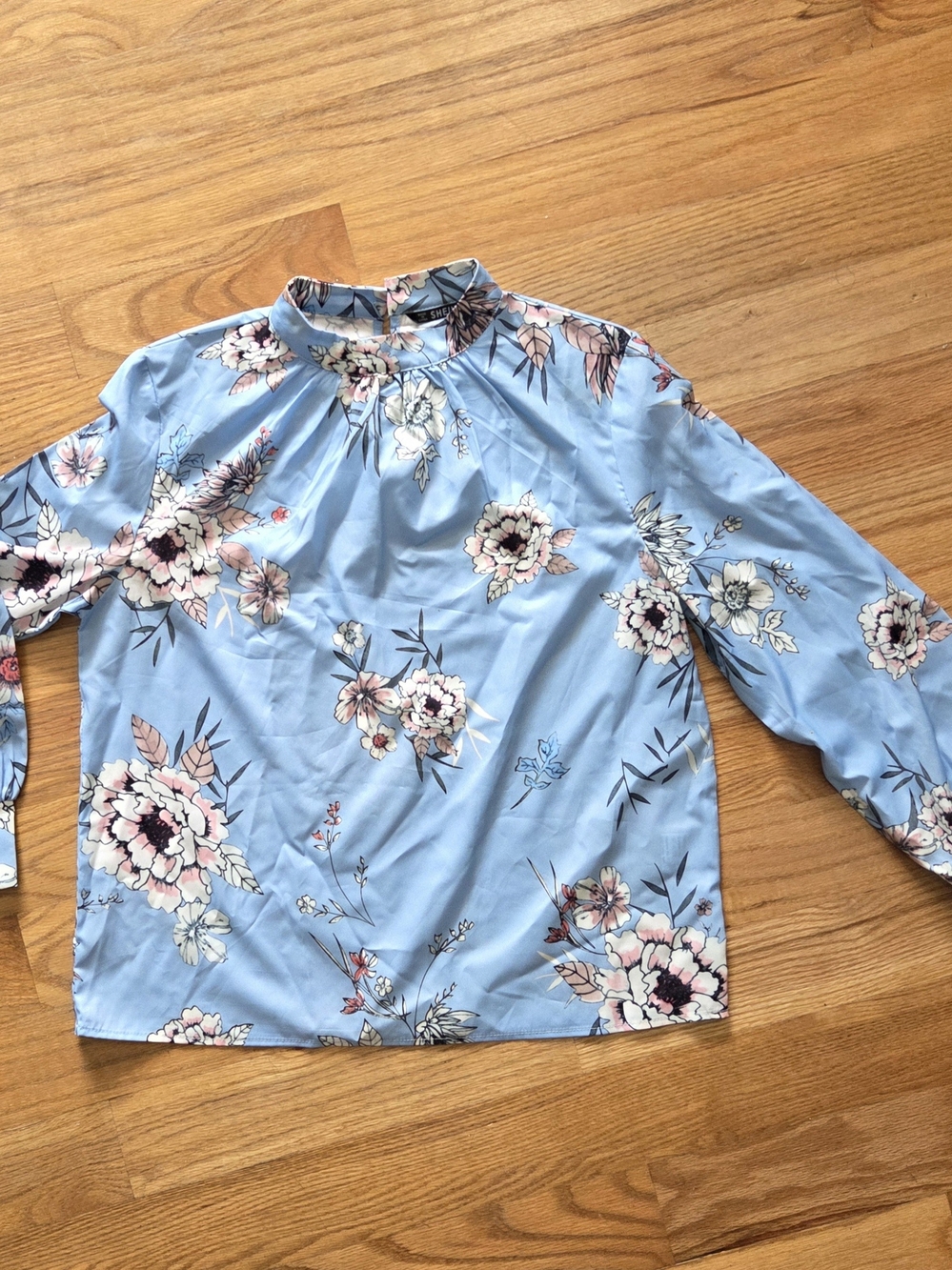 SHEIN Blue Floral Mock-Neck Blouse